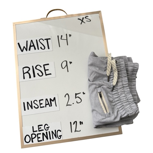 Vuori Clementine Shorts Womens XSmall Gray Running Gym Shorts *LINER CUT OUT* - Picture 7 of 7